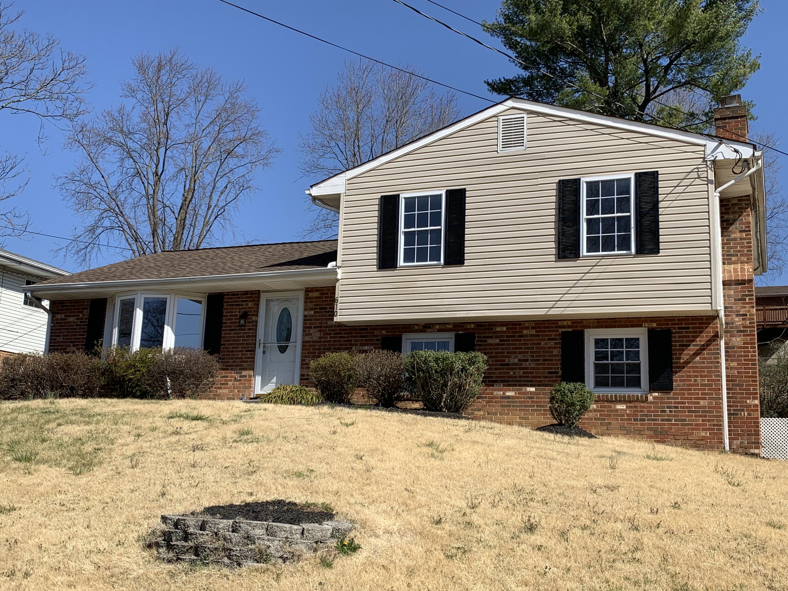 610 Timberidge Road Vinton, VA 24179 - Photo 19 of 21 IMG_7998