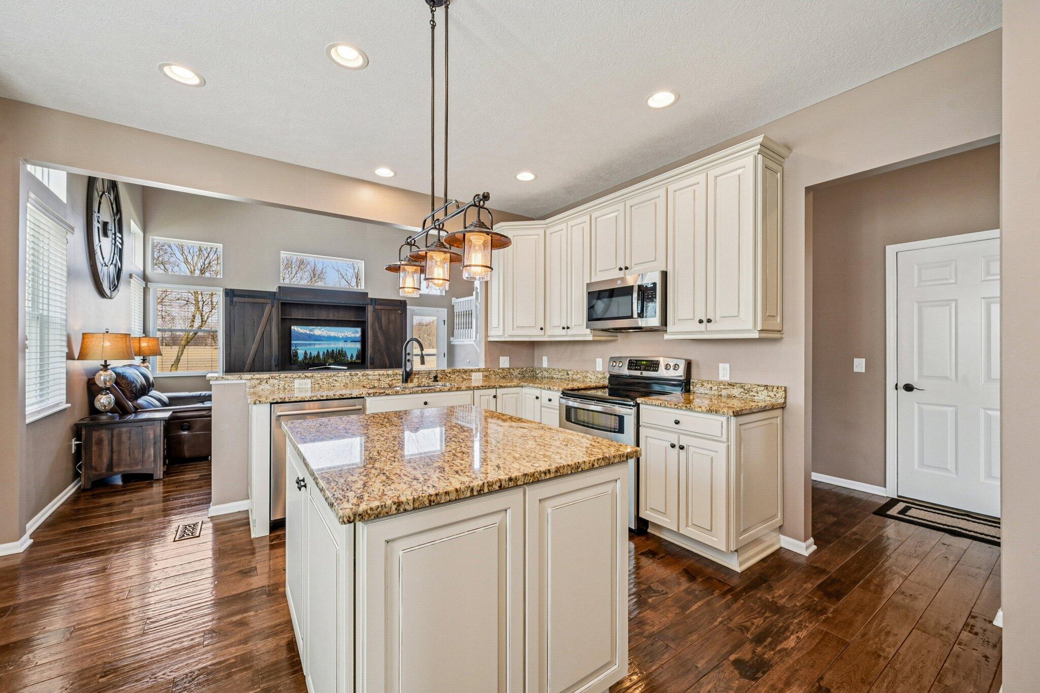 5954 Myrick Road Dublin, OH 43016 - Photo 18 of 66 Kitchen