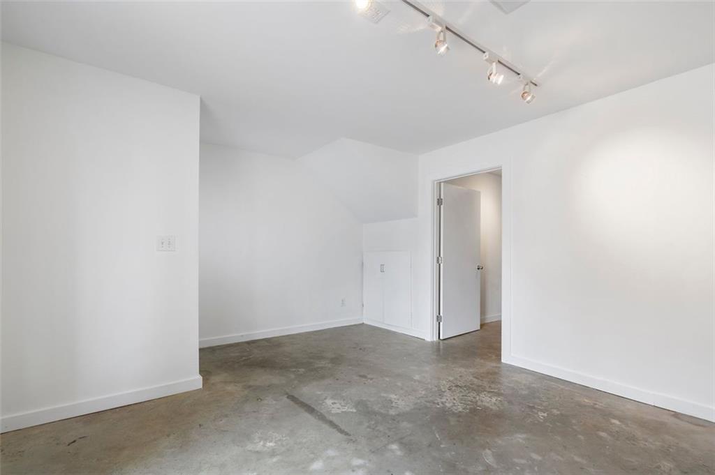 322 Peters Street Southwest, Unit 2 Atlanta, GA 30313 - Photo 36 of 58