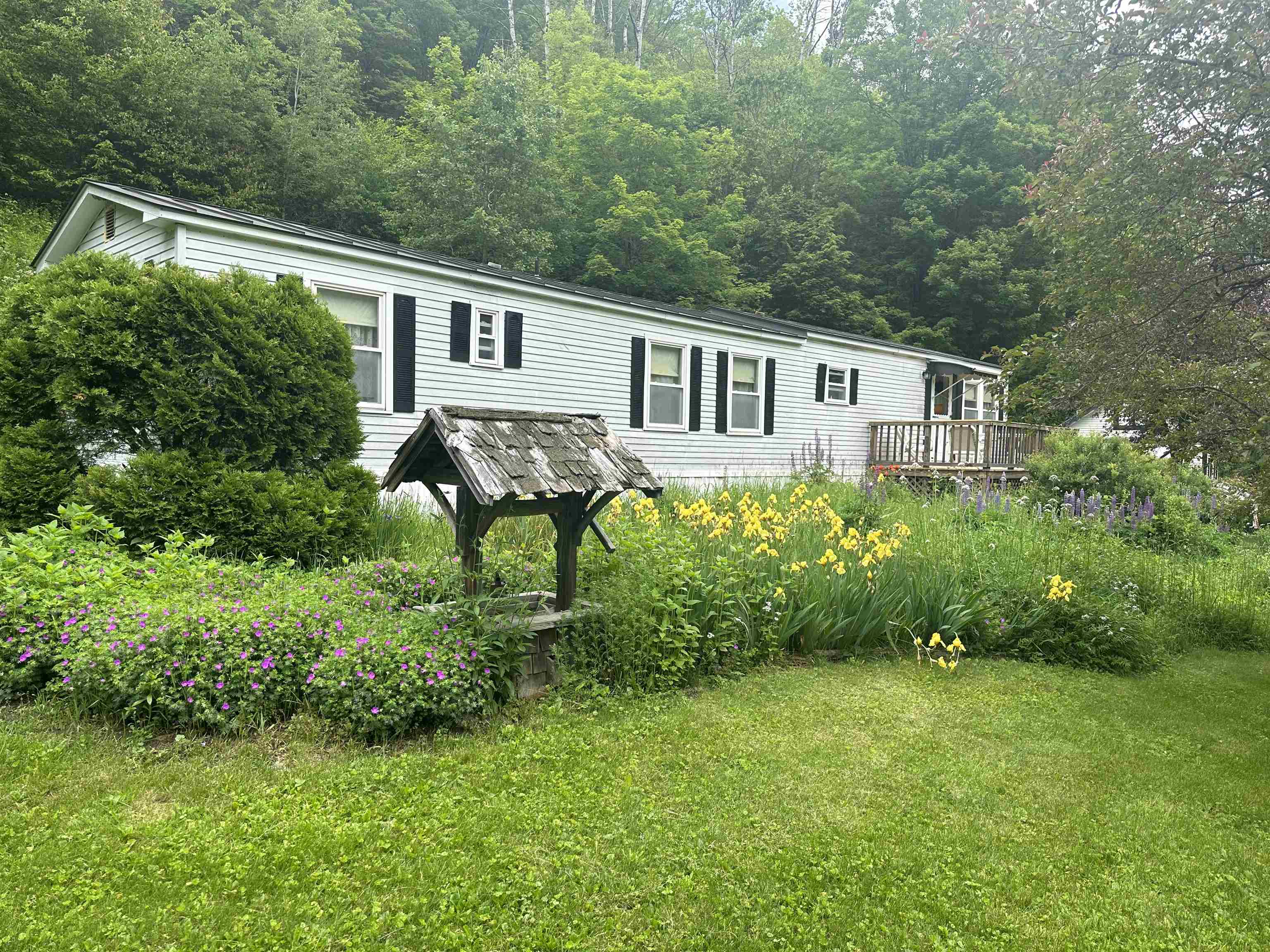 174 Brownsville Road Hartland, VT 05089 - Photo 1 of 20 Gallery Image 1
