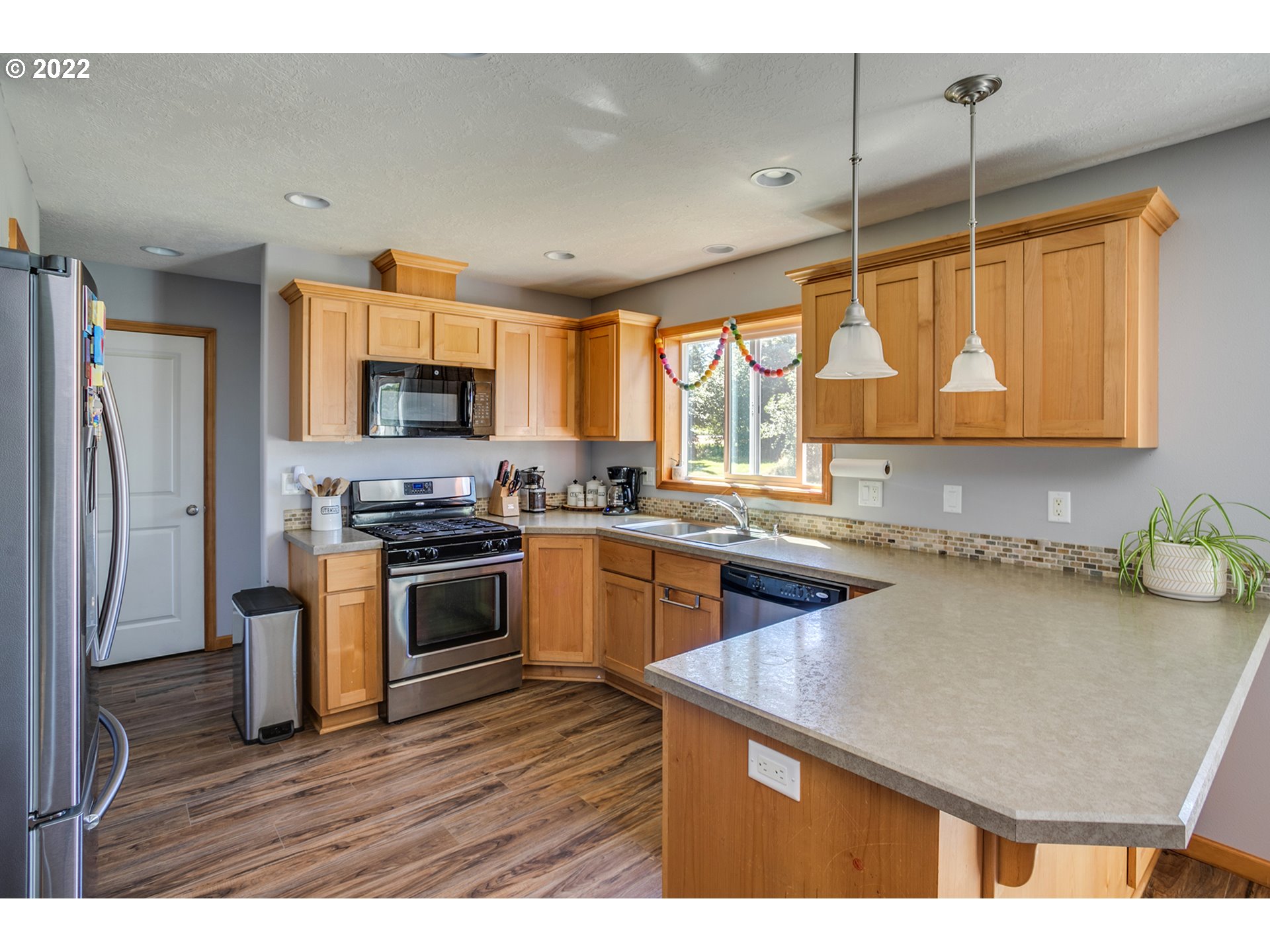 92898 Keller Road Astoria, OR 97103 - Photo 8 of 31 Gallery Image 8