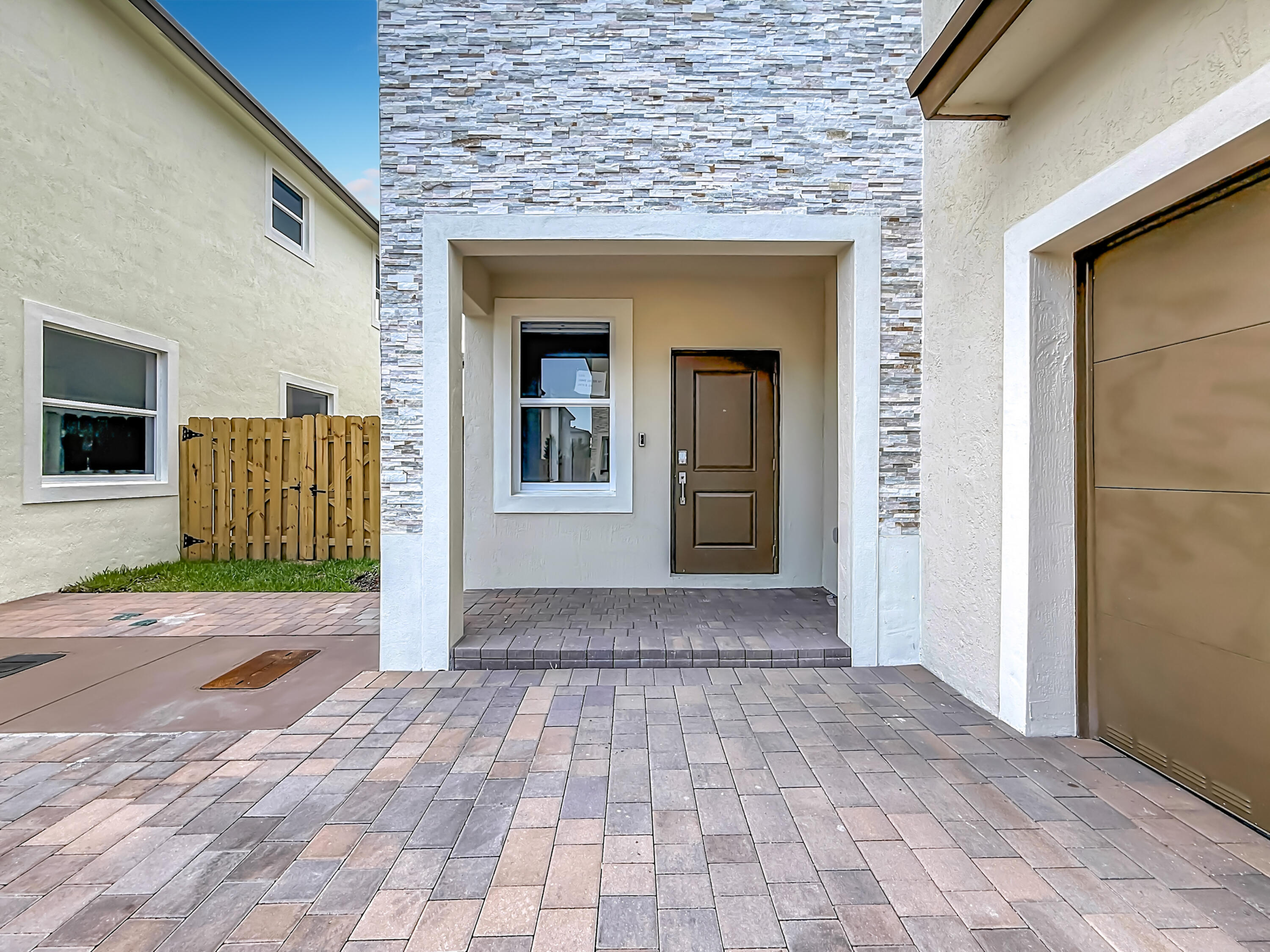 18849 Southwest 315th Street Homestead, FL 33033 - Photo 4 of 61 18849 SW 315th Street-12