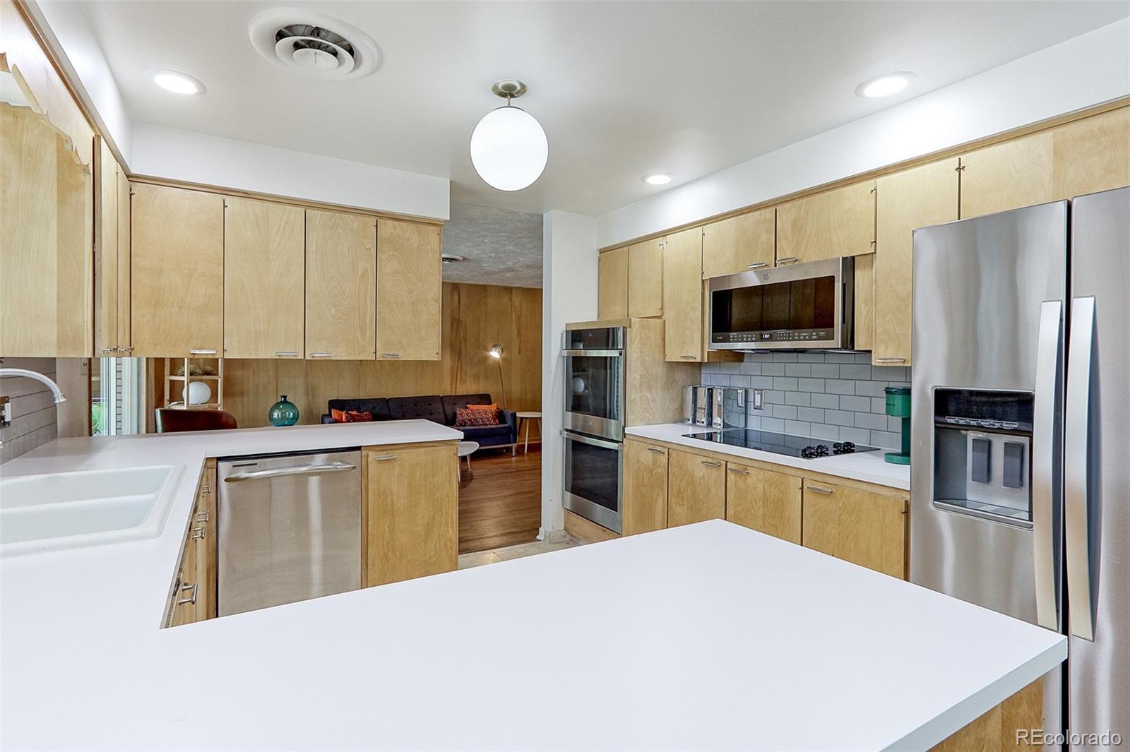 3375 Zephyr Court Wheat Ridge, CO 80033 - Photo 6 of 31 Gallery Image 6