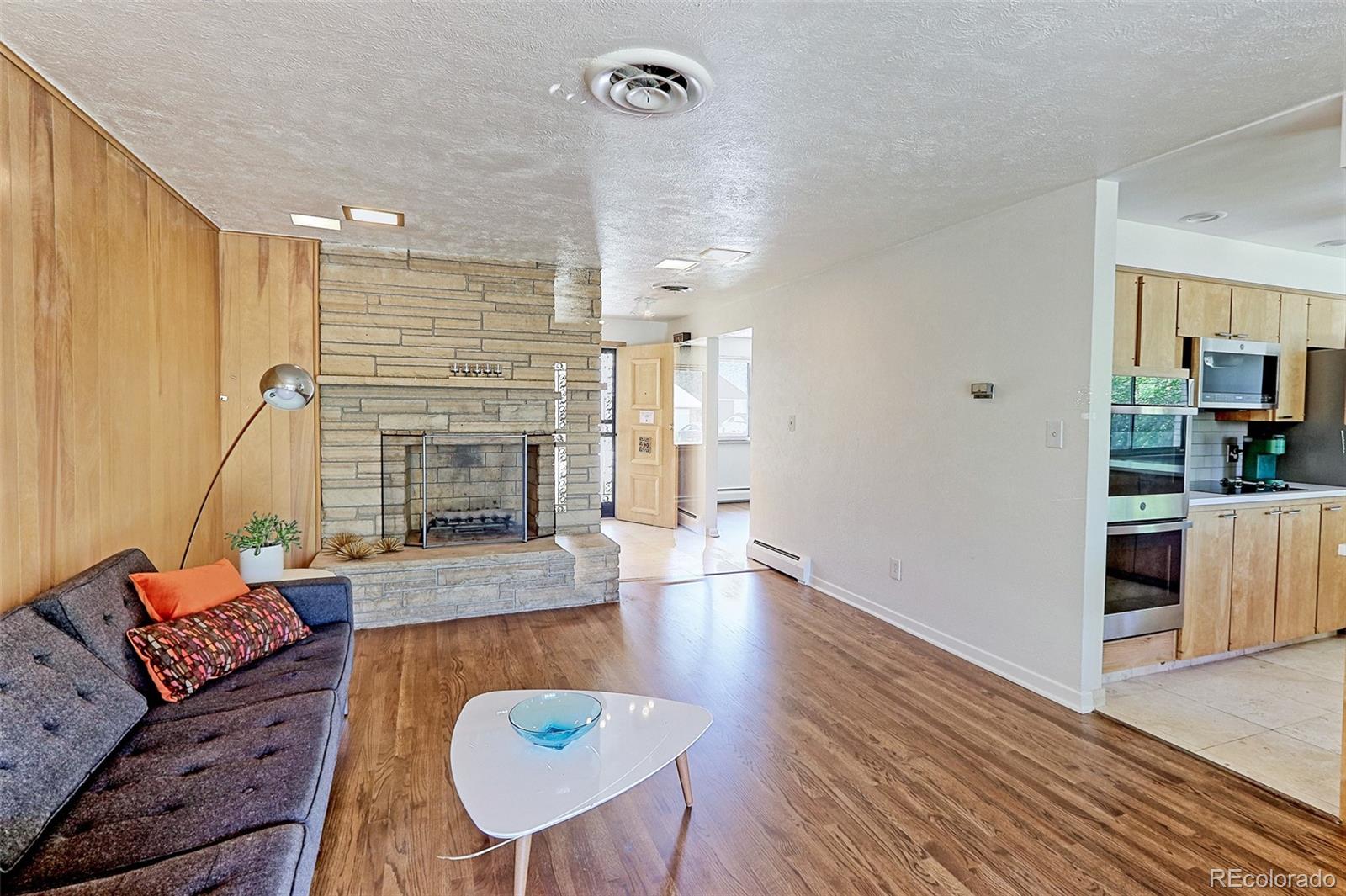 3375 Zephyr Court Wheat Ridge, CO 80033 - Photo 10 of 31 Gallery Image 10