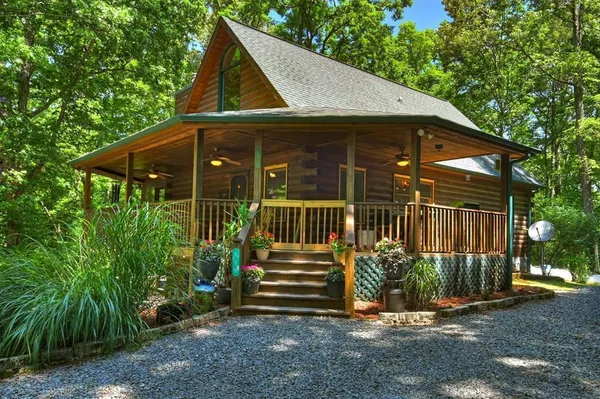 $599,900 | 979 Cherokee Lane, McCaysville, GA 30555