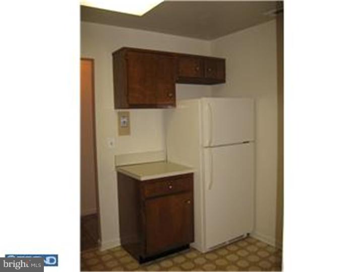 220-8 Echelon Road Voorhees, NJ 08043 - Photo 6 of 16 Kitchen