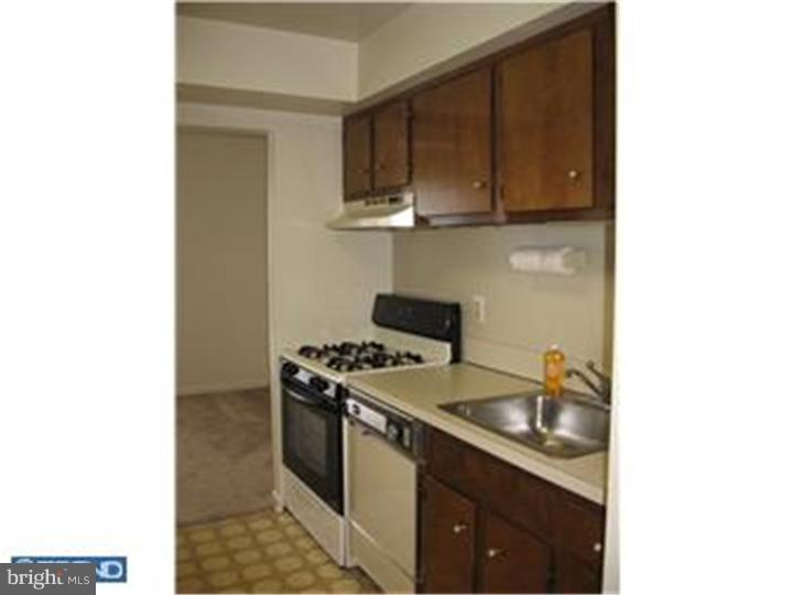 220-8 Echelon Road Voorhees, NJ 08043 - Photo 7 of 16 Kitchen