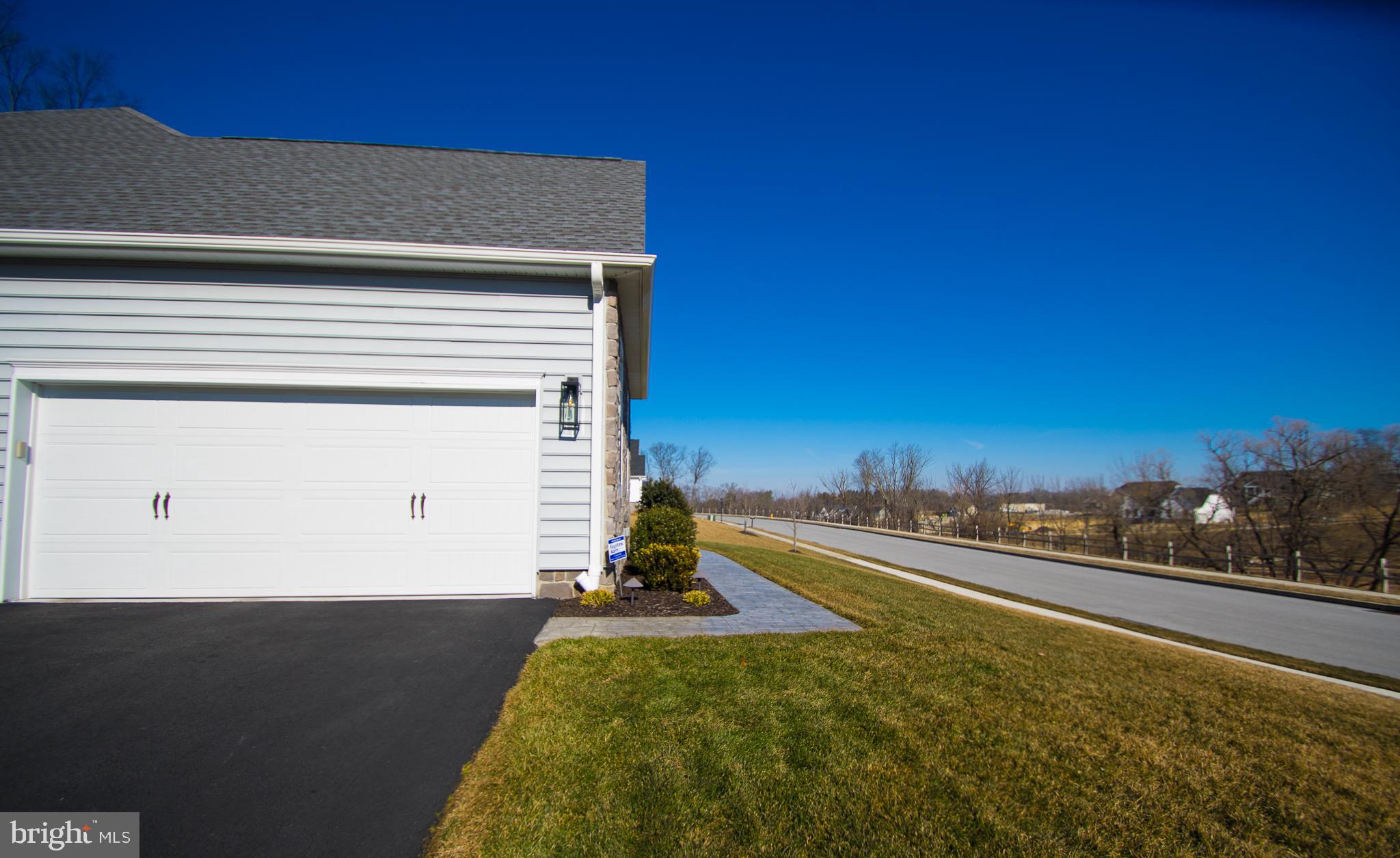 105 Quartz Ridge Road Hanover, PA 17331 - Photo 9 of 51 a view of outdoor space and yard