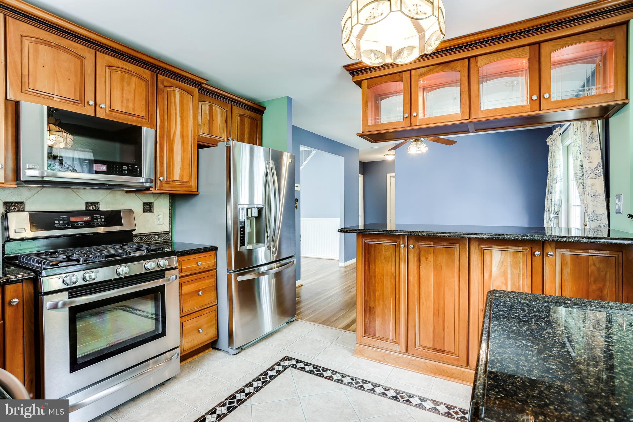 1317 Middleford Road Baltimore, MD 21228 - Photo 9 of 34 beautiful Gourmet kitchen
