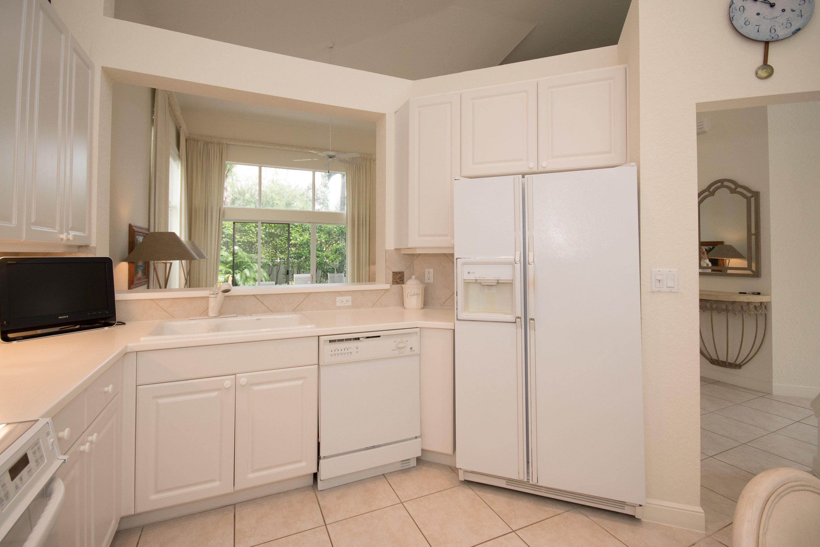 4261 Northwest 66th Place Boca Raton, FL 33496 - Photo 17 of 35 NW 66th Pl Boca Raton FL 33496-print-015