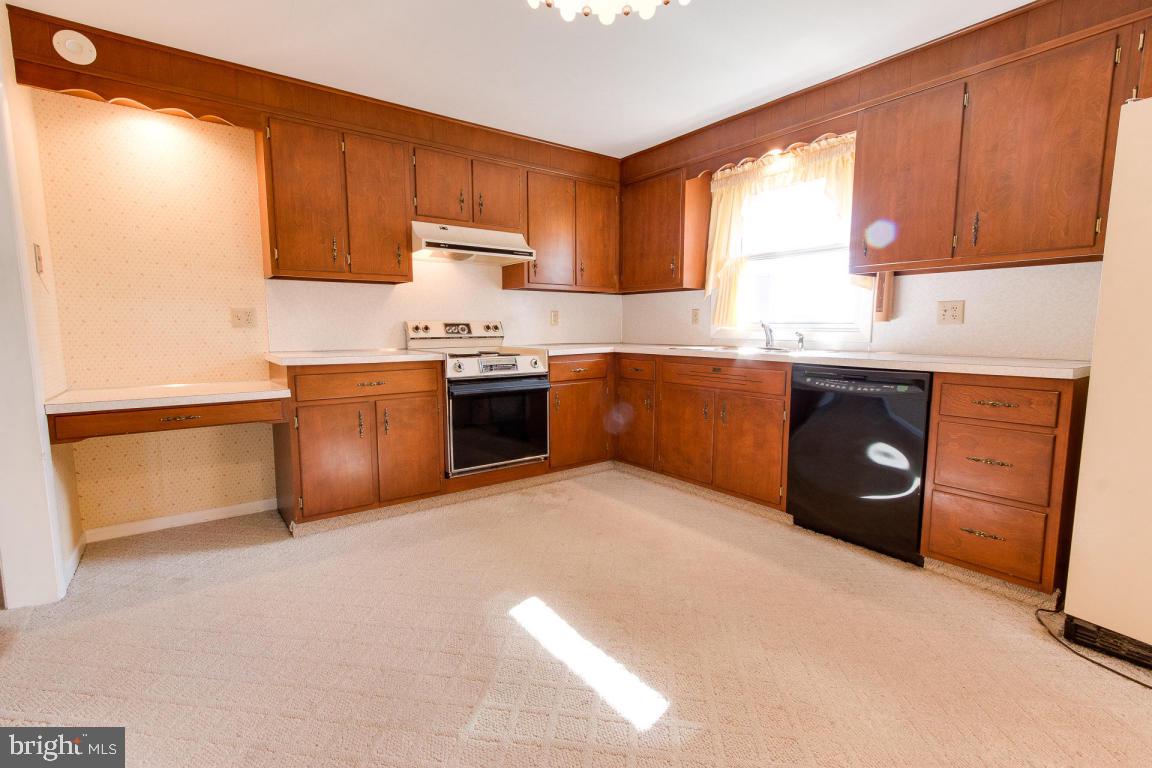 17 Ridge Road Lititz, PA 17543 - Photo 15 of 28