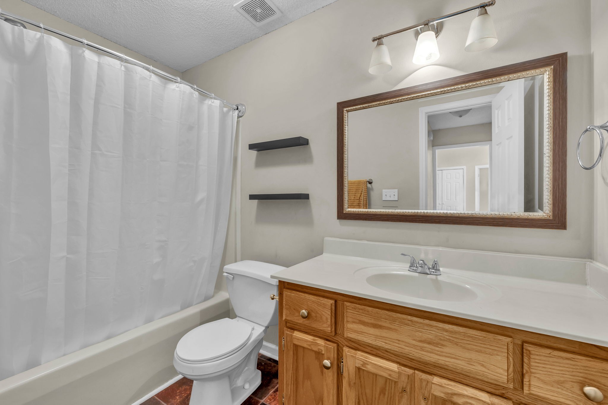 975 Granny White Road Clarksville, TN 37040 - Photo 19 of 43 Gallery Image 19