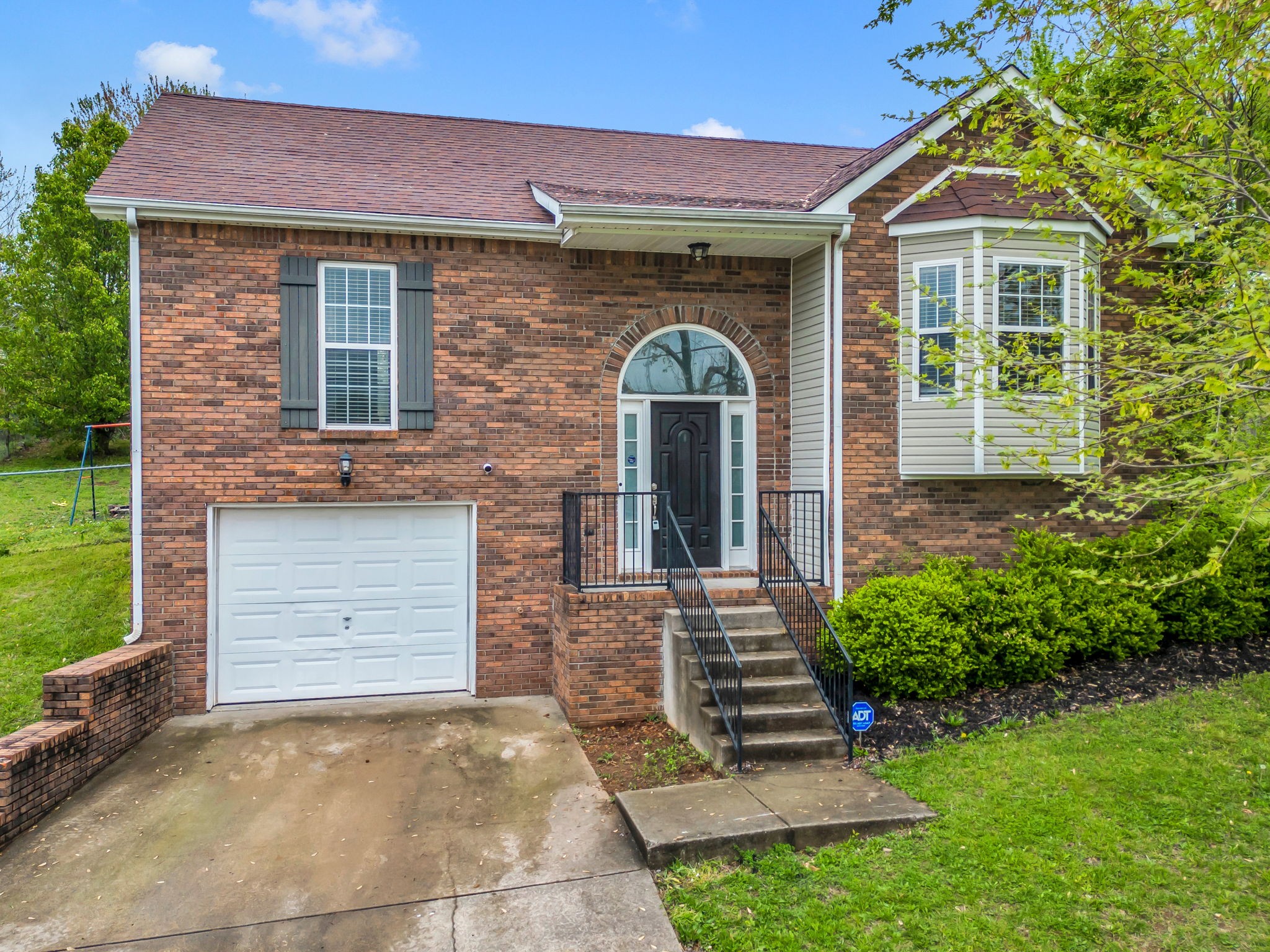 975 Granny White Road Clarksville, TN 37040 - Photo 2 of 43 Gallery Image 2