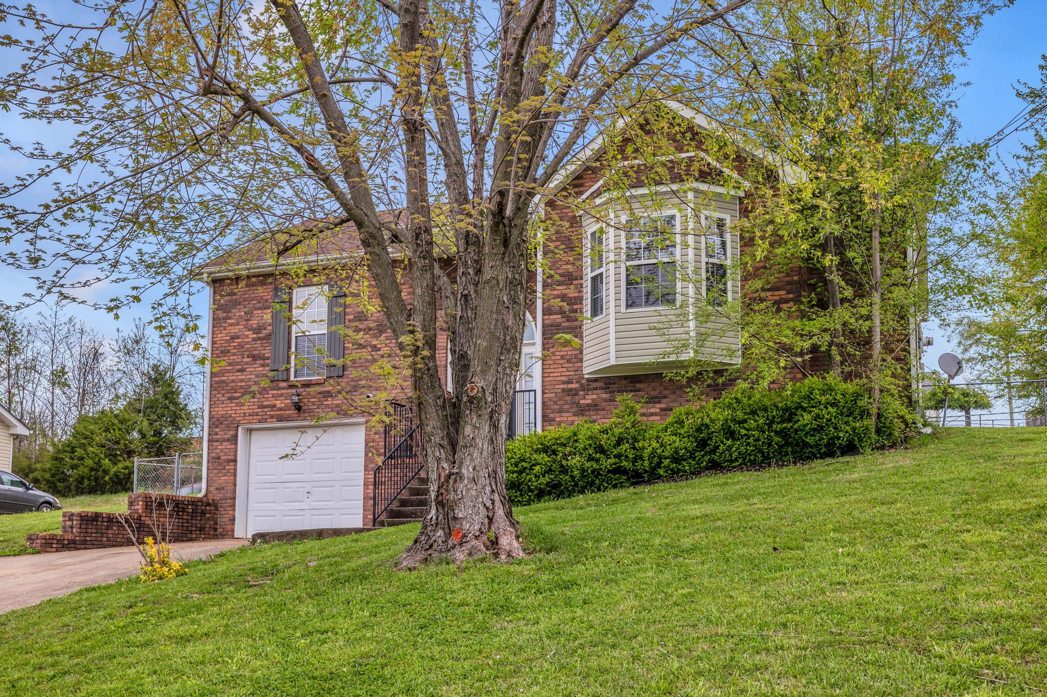 975 Granny White Road Clarksville, TN 37040 - Photo 3 of 43 Gallery Image 3