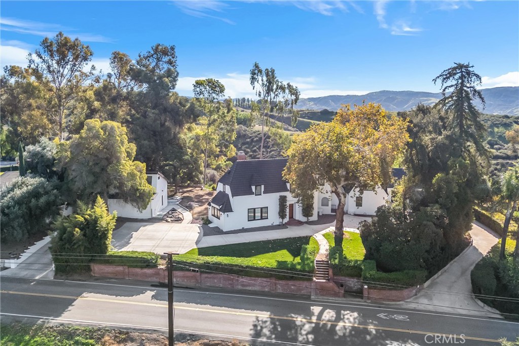 745 West Sunset Drive Redlands, CA 92373 - Photo 34 of 34 a view of houses with outdoor space
