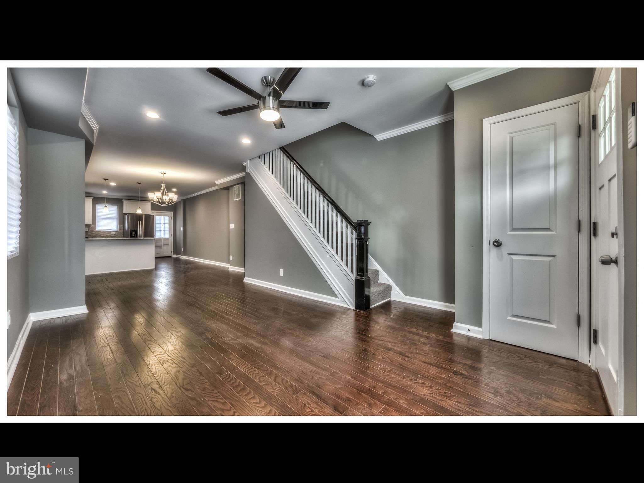 4024 Colborne Road Baltimore, MD 21229 - Photo 3 of 32 Gallery Image 3