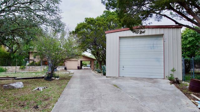 $600,000 | 254 Buckhaven Drive, Canyon Lake, TX 78133