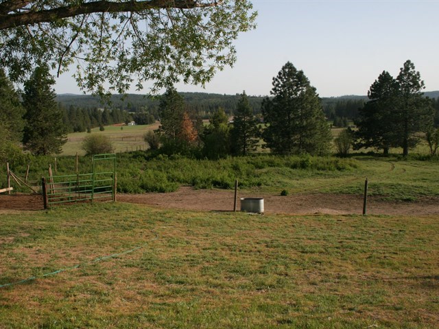 38210 North Madison Road Elk, WA 99009 - Photo 19 of 20