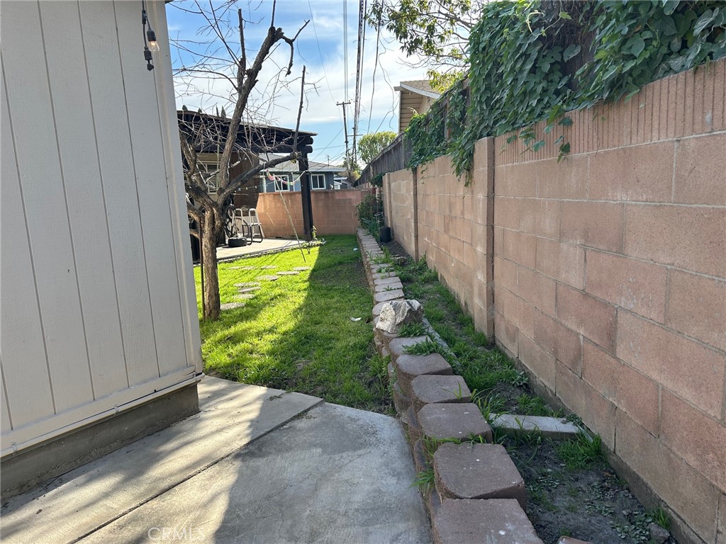 14845 Figueras Road La Mirada, CA 90638 - Photo 24 of 37