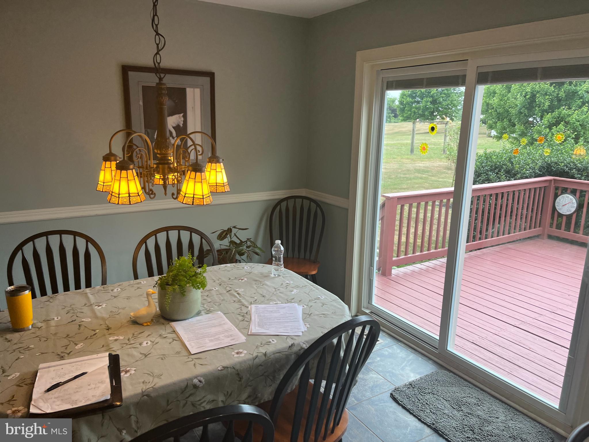 87 Acker Road Newport, PA 17074 - Photo 12 of 28 Casual dining area