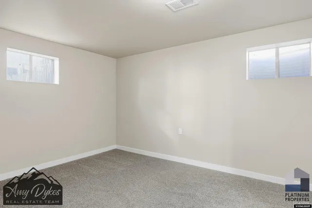 $299,900 | 531 Seminoe Street, Casper, WY 82609