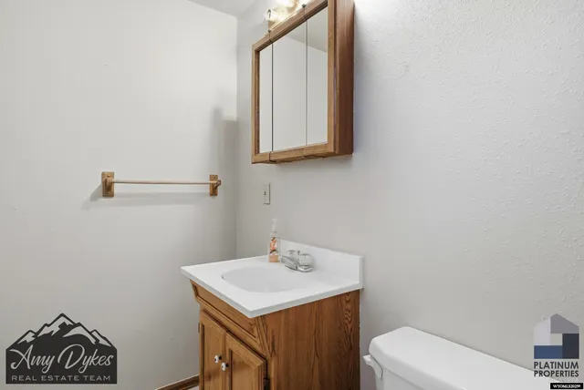 $299,900 | 531 Seminoe Street, Casper, WY 82609
