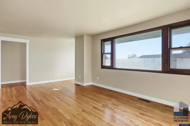 $299,900 | 531 Seminoe Street, Casper, WY 82609