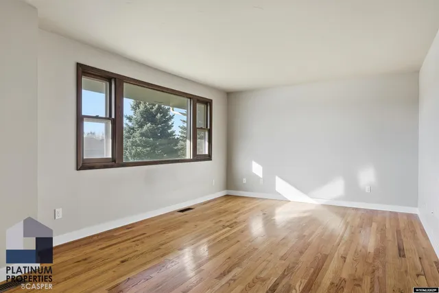 $299,900 | 531 Seminoe Street, Casper, WY 82609