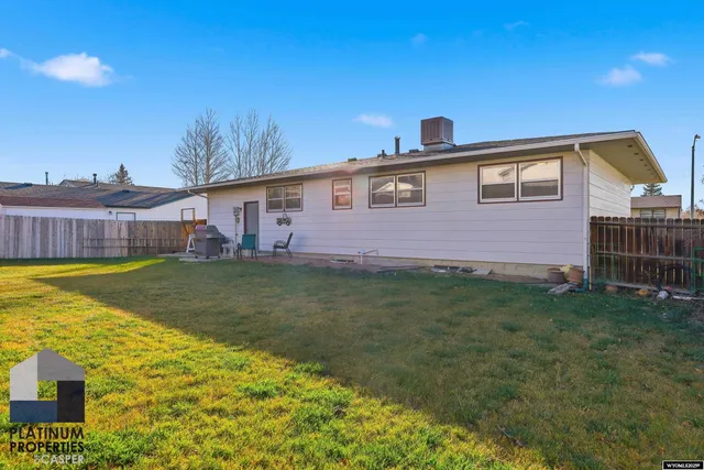 $299,900 | 531 Seminoe Street, Casper, WY 82609