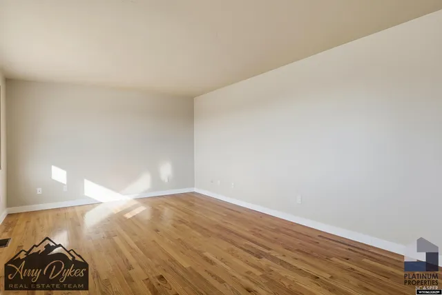 $299,900 | 531 Seminoe Street, Casper, WY 82609