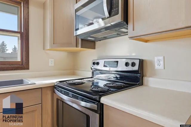 $299,900 | 531 Seminoe Street, Casper, WY 82609