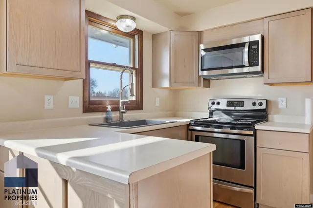 $299,900 | 531 Seminoe Street, Casper, WY 82609