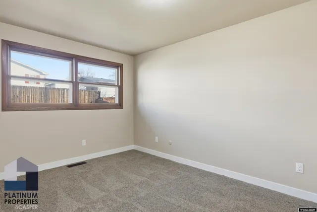 $299,900 | 531 Seminoe Street, Casper, WY 82609