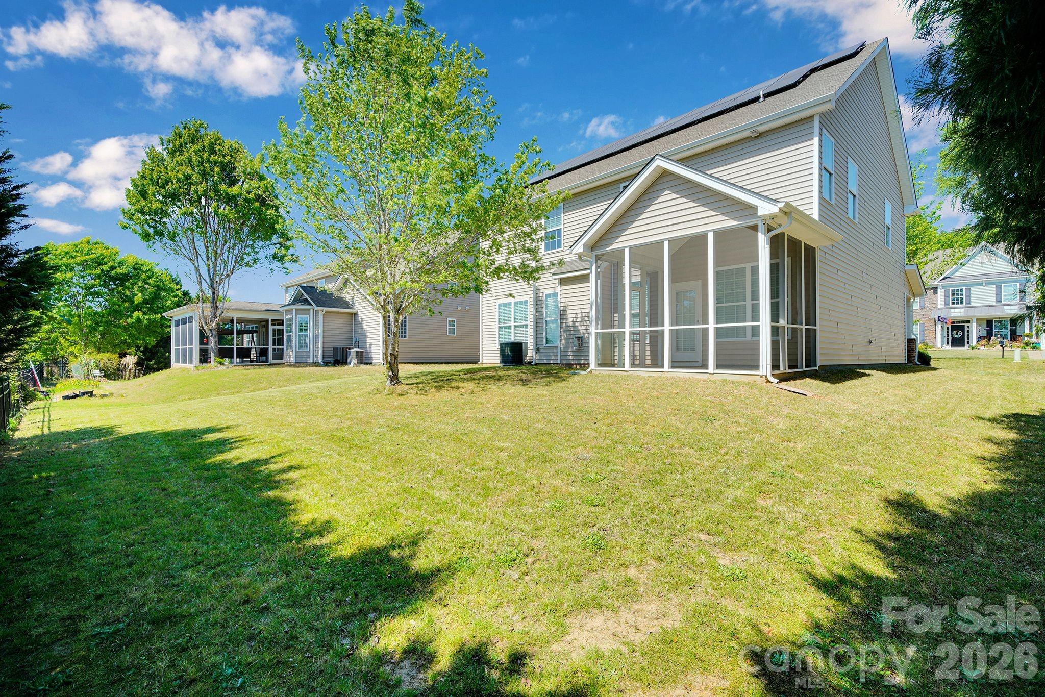 5072 Gladiola Way Tega Cay, SC 29708 - Photo 32 of 40 Gallery Image 32