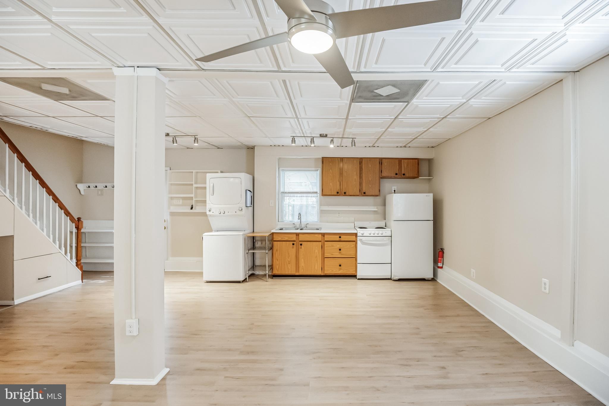 808 Monroe Avenue Glenside, PA 19038 - Photo 16 of 36 Kitchen