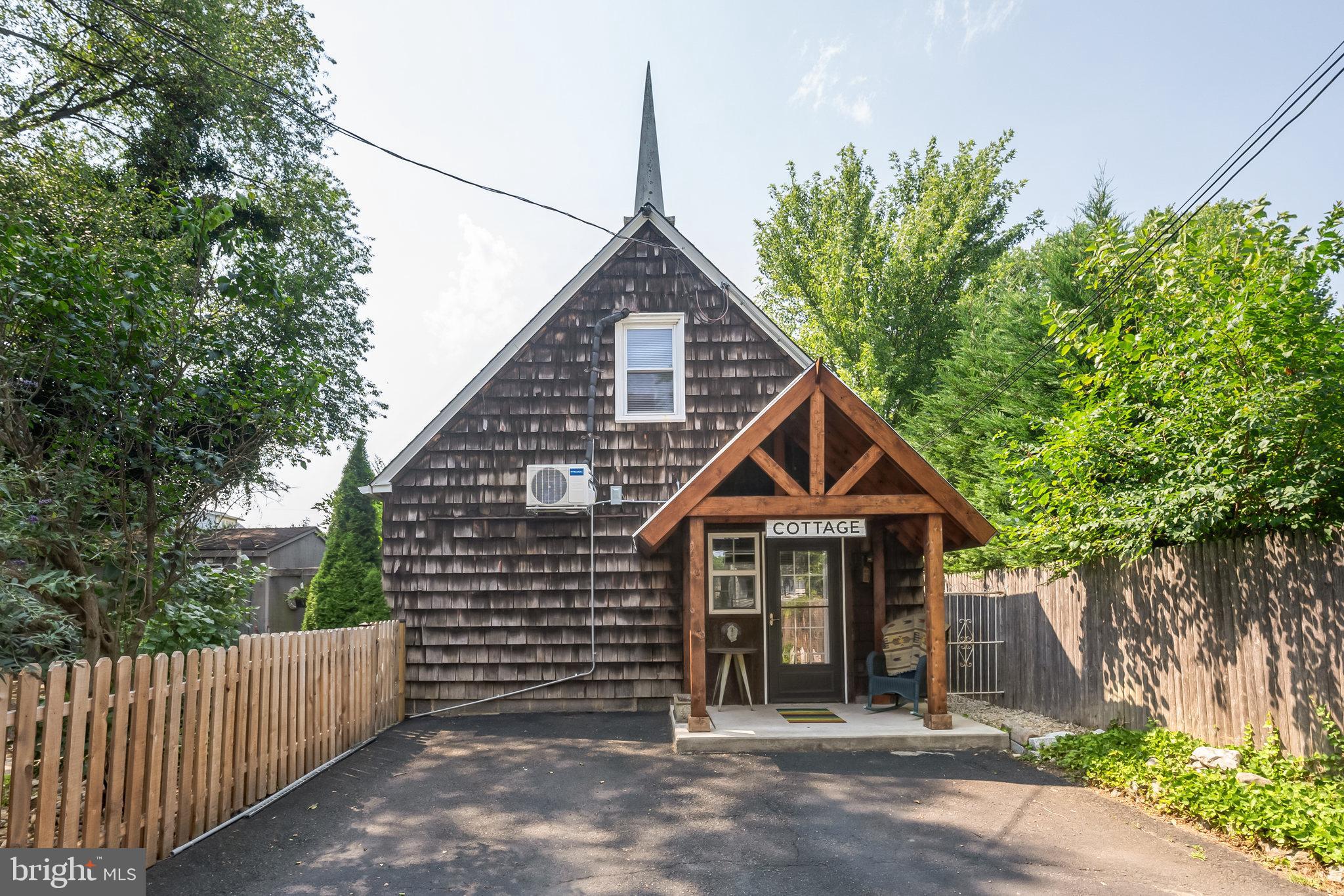808 Monroe Avenue Glenside, PA 19038 - Photo 2 of 36 Front Exterior View
