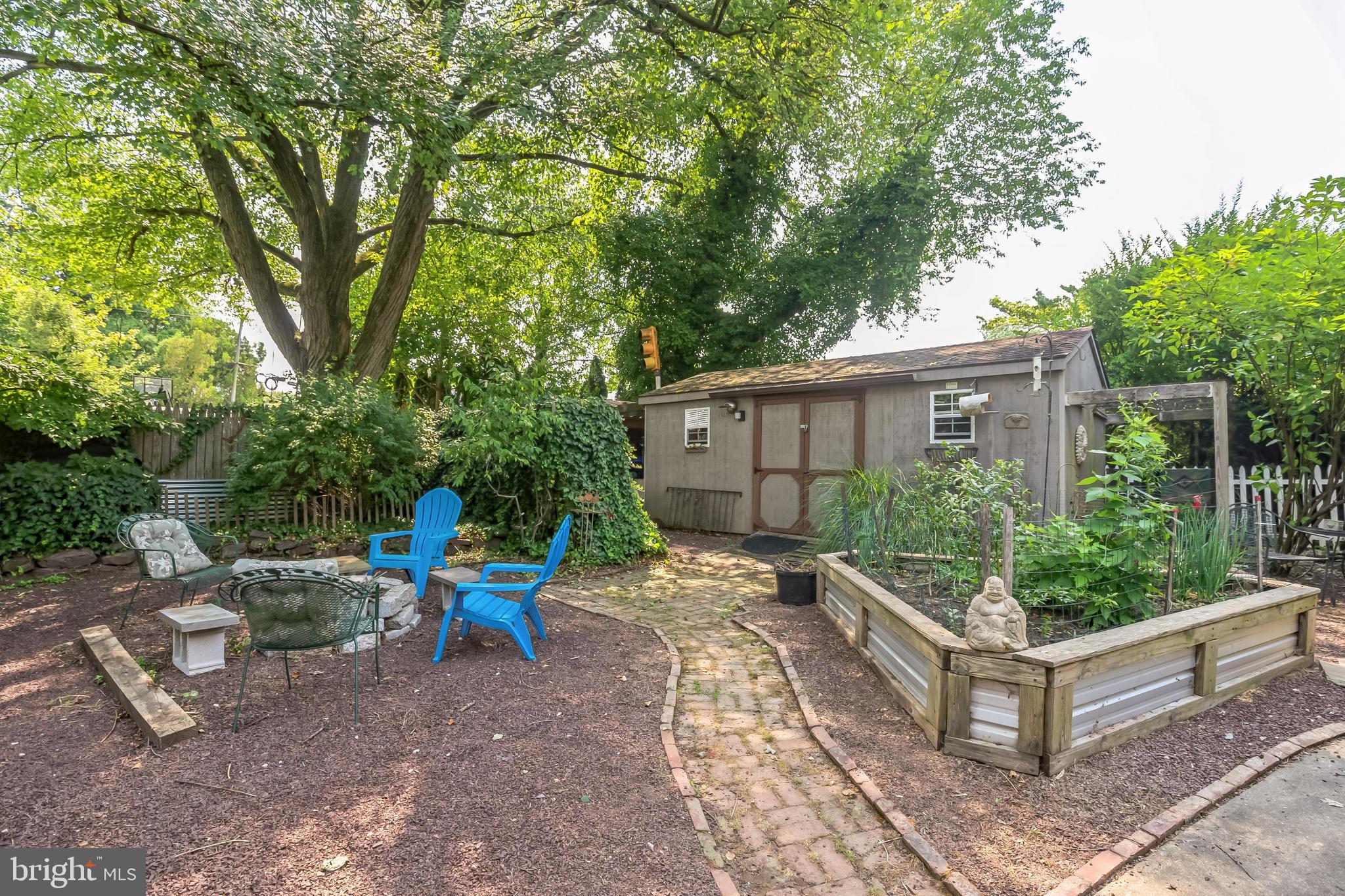 808 Monroe Avenue Glenside, PA 19038 - Photo 33 of 36 Backyard