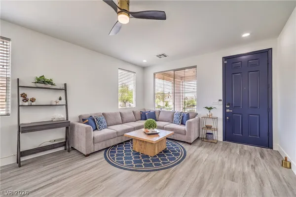 $4,000 | 10762 Flame Vine Court, Las Vegas, NV 89135