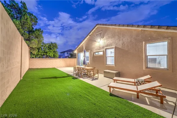 $4,000 | 10762 Flame Vine Court, Las Vegas, NV 89135