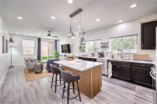 $4,000 | 10762 Flame Vine Court, Las Vegas, NV 89135