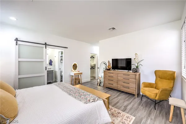 $4,000 | 10762 Flame Vine Court, Las Vegas, NV 89135