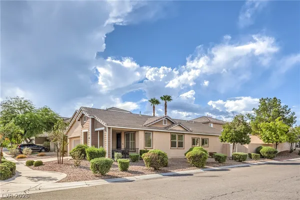 $4,000 | 10762 Flame Vine Court, Las Vegas, NV 89135