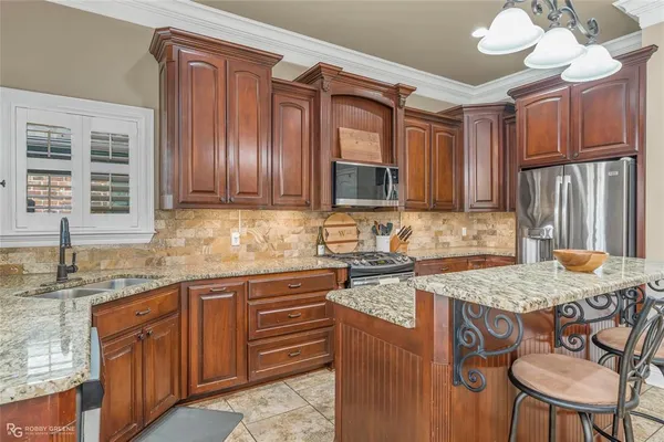 $310,000 | 476 Dogwood S Lane, Haughton, LA 71037