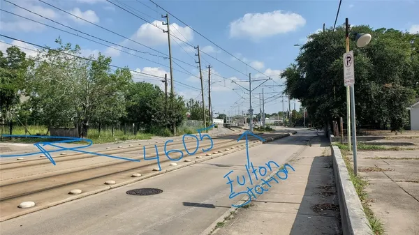 $500 | 4605 Fulton Street, Houston, TX 77009