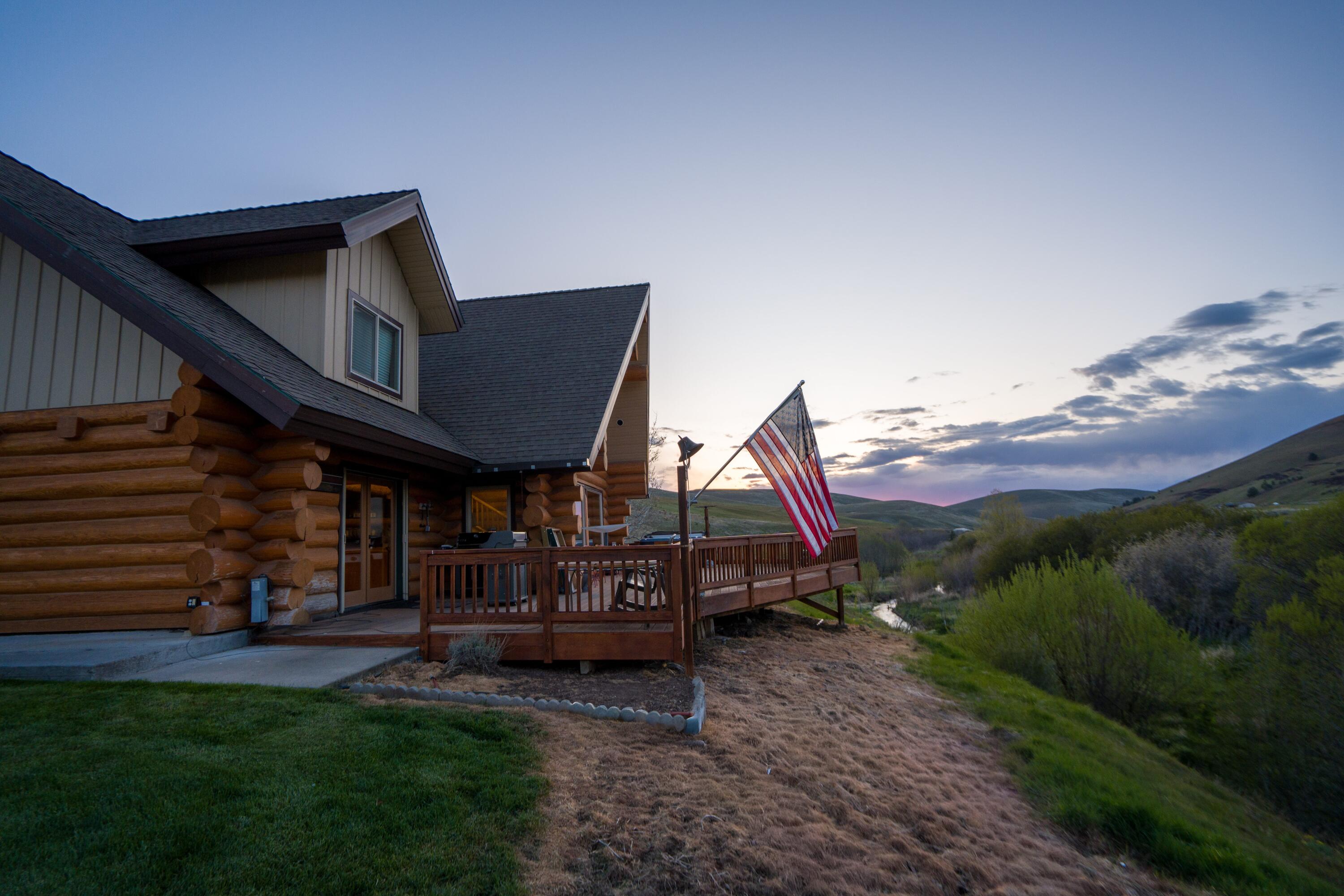 53232 Upper Rhea Creek Road Heppner, OR 97836 - Photo 3 of 40 west dusk flag view Creek r