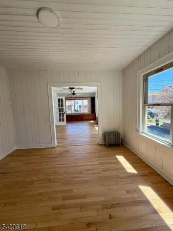 $3,000 | 206 Amsterdam Avenue, Roselle, NJ 07203