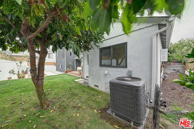 $1,395,000 | 885 Kincaid Avenue, Inglewood, CA 90302