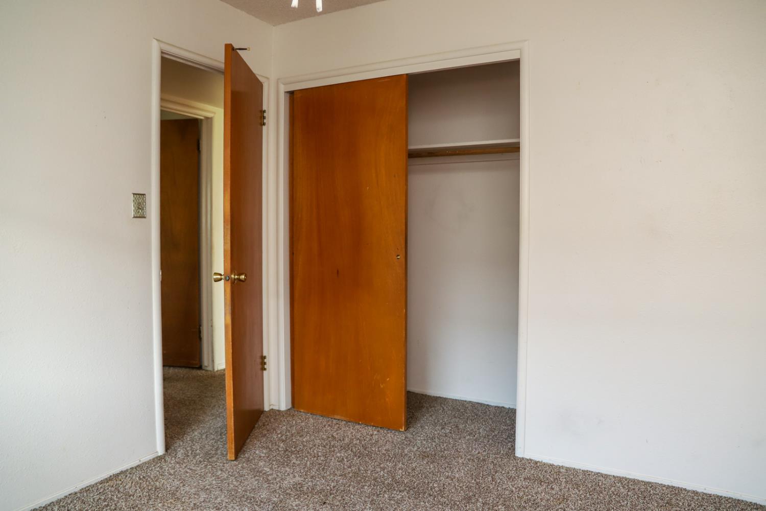 223 South Kady Avenue Reedley, CA 93654 - Photo 16 of 24 a view of an empty room