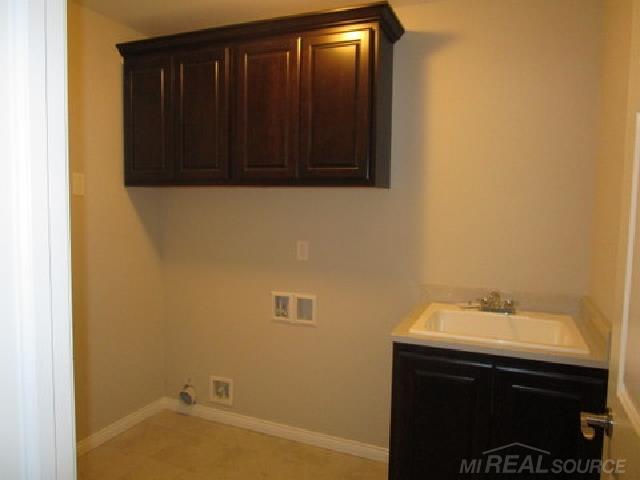 47368 Mariner's Pte New Baltimore, MI 48051 - Photo 11 of 11