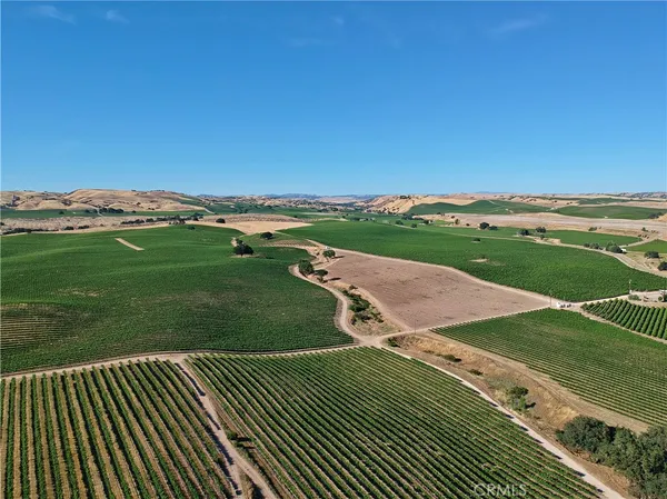 $3,575,000 | 2980 Pleasant Road, San Miguel, CA 93451